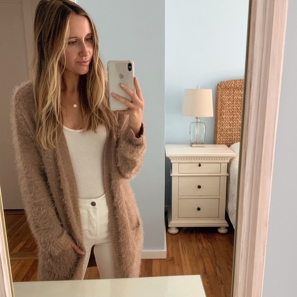 Gold Hammered Pendant | 925 Silver - Picture 8 of 8